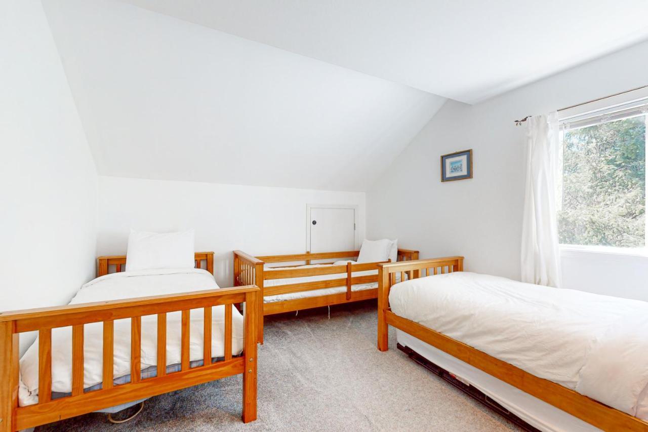 Castaway Cabin Мензанита Екстериор снимка